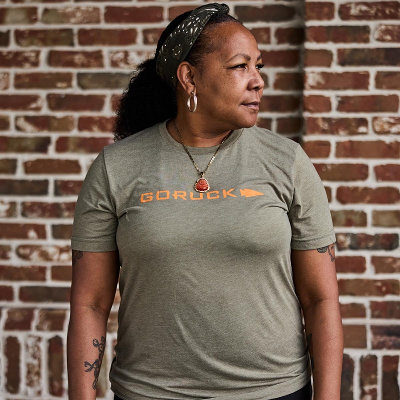 Khaki Goruck Logo Women's T-Shirt | CA-BWC-432795